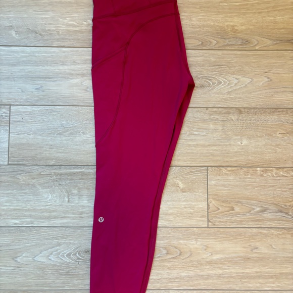 Lululemon Fast & Free 7/8 Tights Size 10 - Picture 4 of 6
